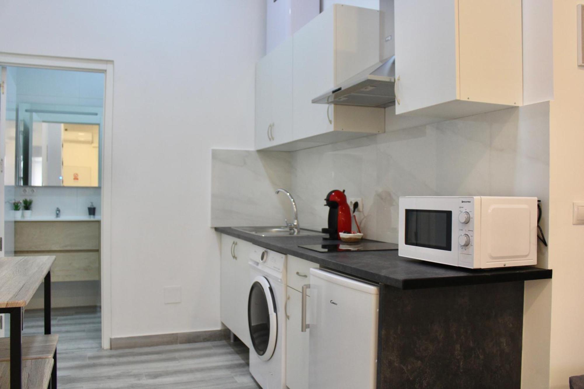 Nuevo Estudio Divina Pastora N-1 Μάλαγα Εξωτερικό φωτογραφία