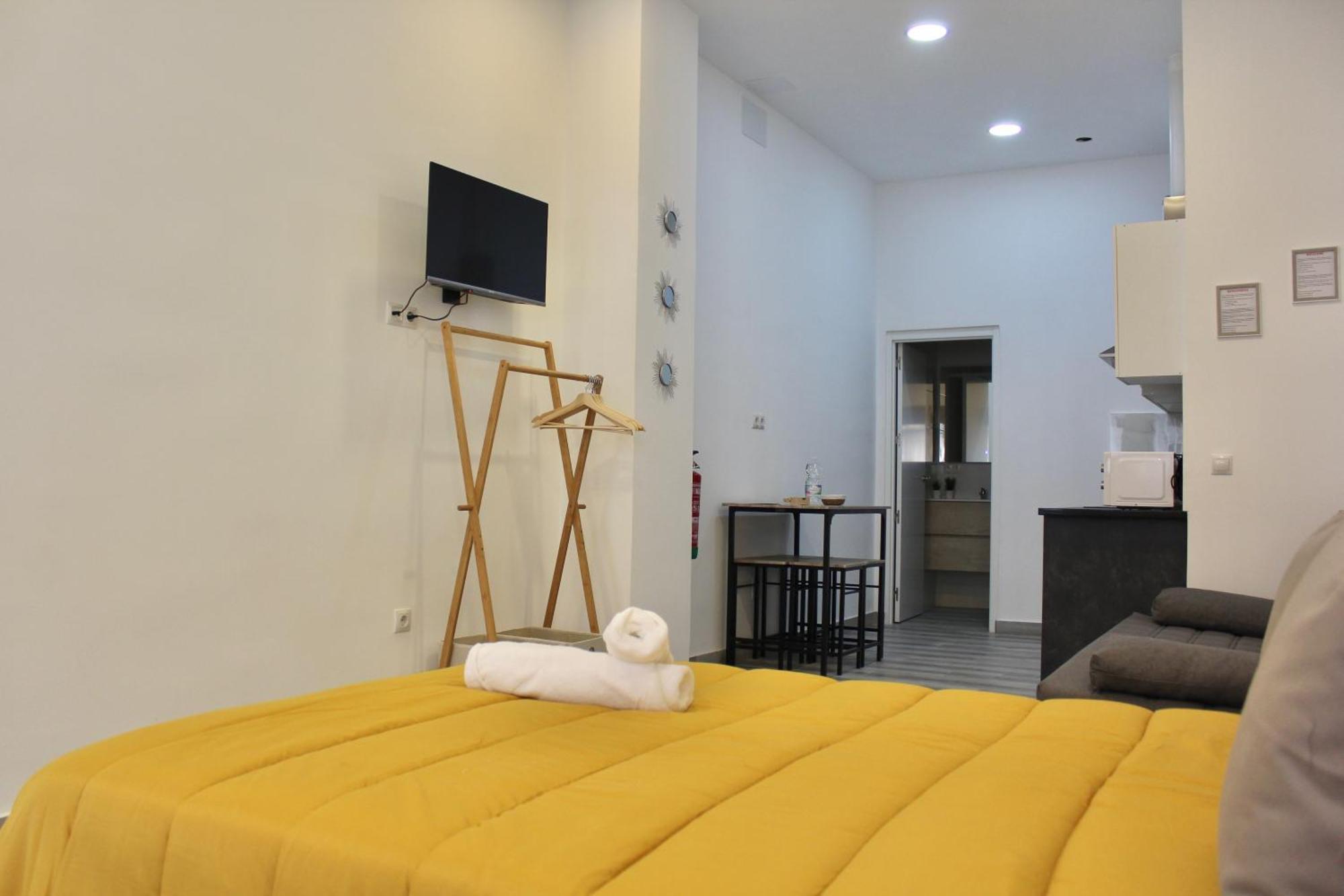 Nuevo Estudio Divina Pastora N-1 Μάλαγα Εξωτερικό φωτογραφία