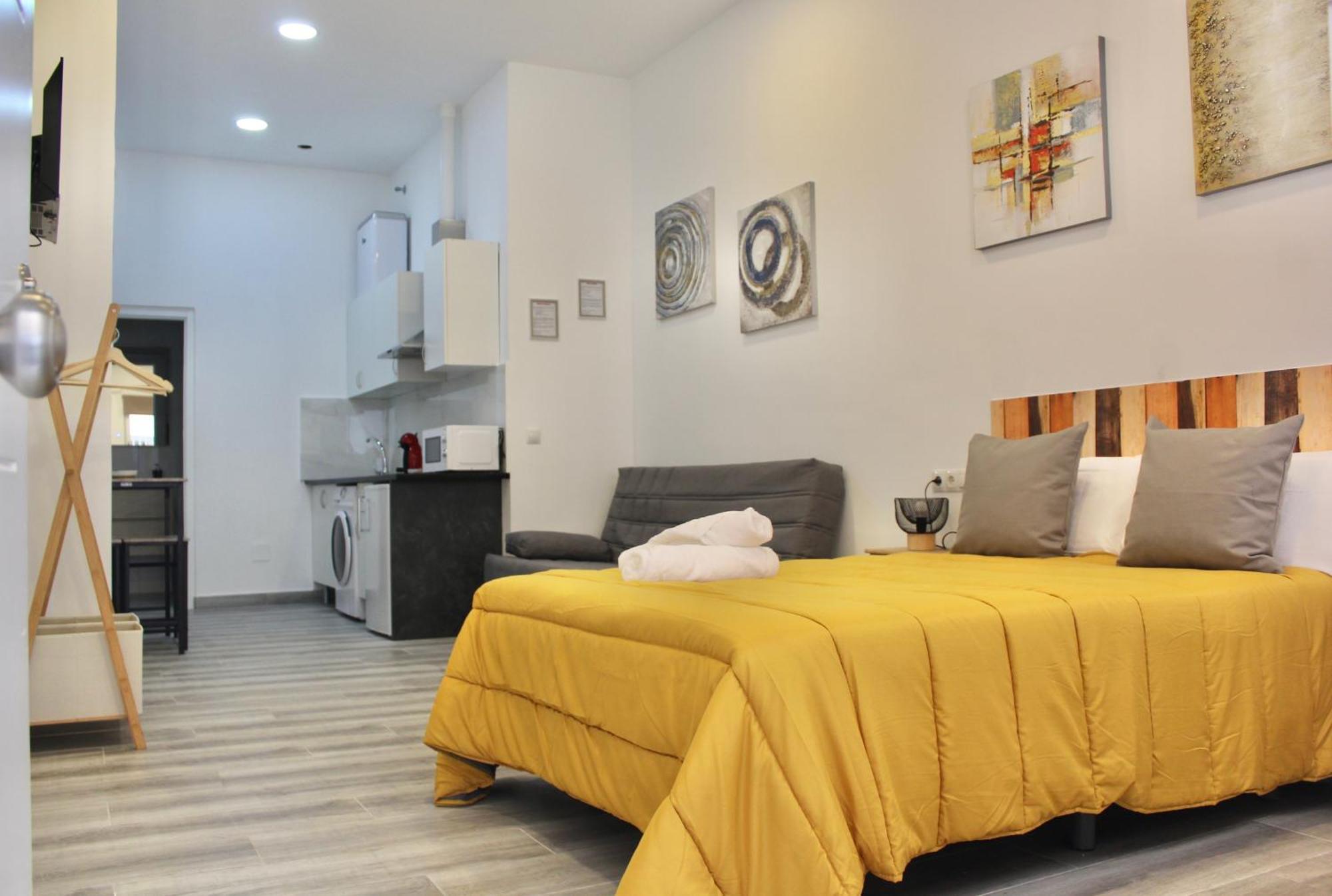 Nuevo Estudio Divina Pastora N-1 Μάλαγα Εξωτερικό φωτογραφία